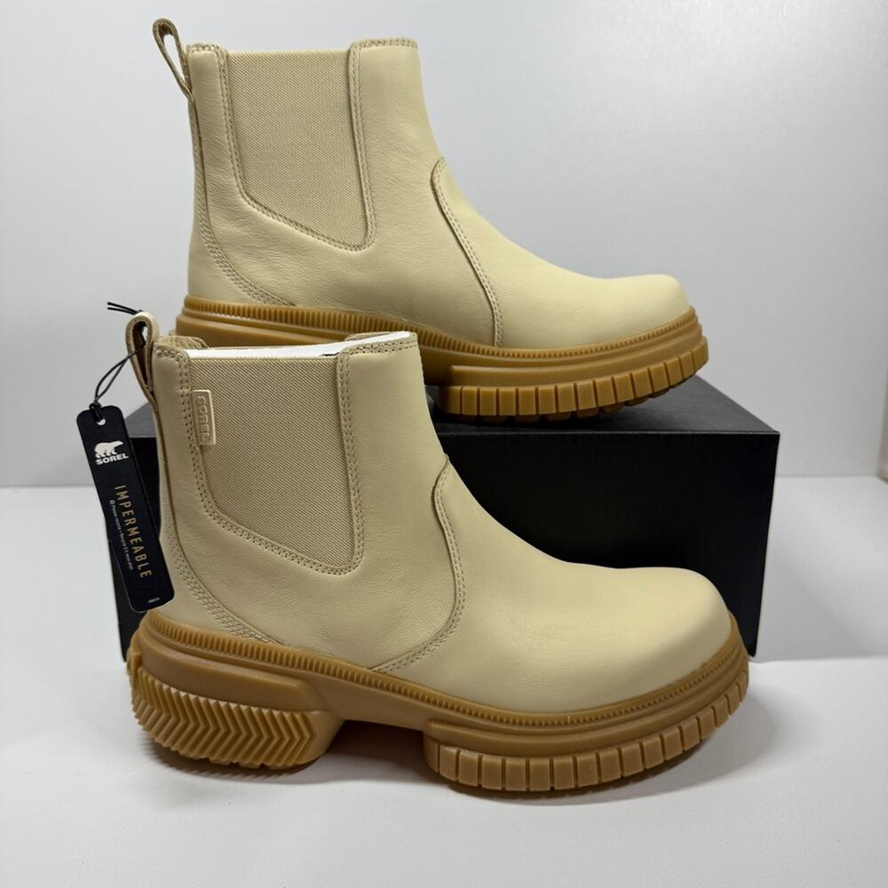 NIB • ONA AVE™ Women's Waterproof Chelsea Boot Honey White Size: 10